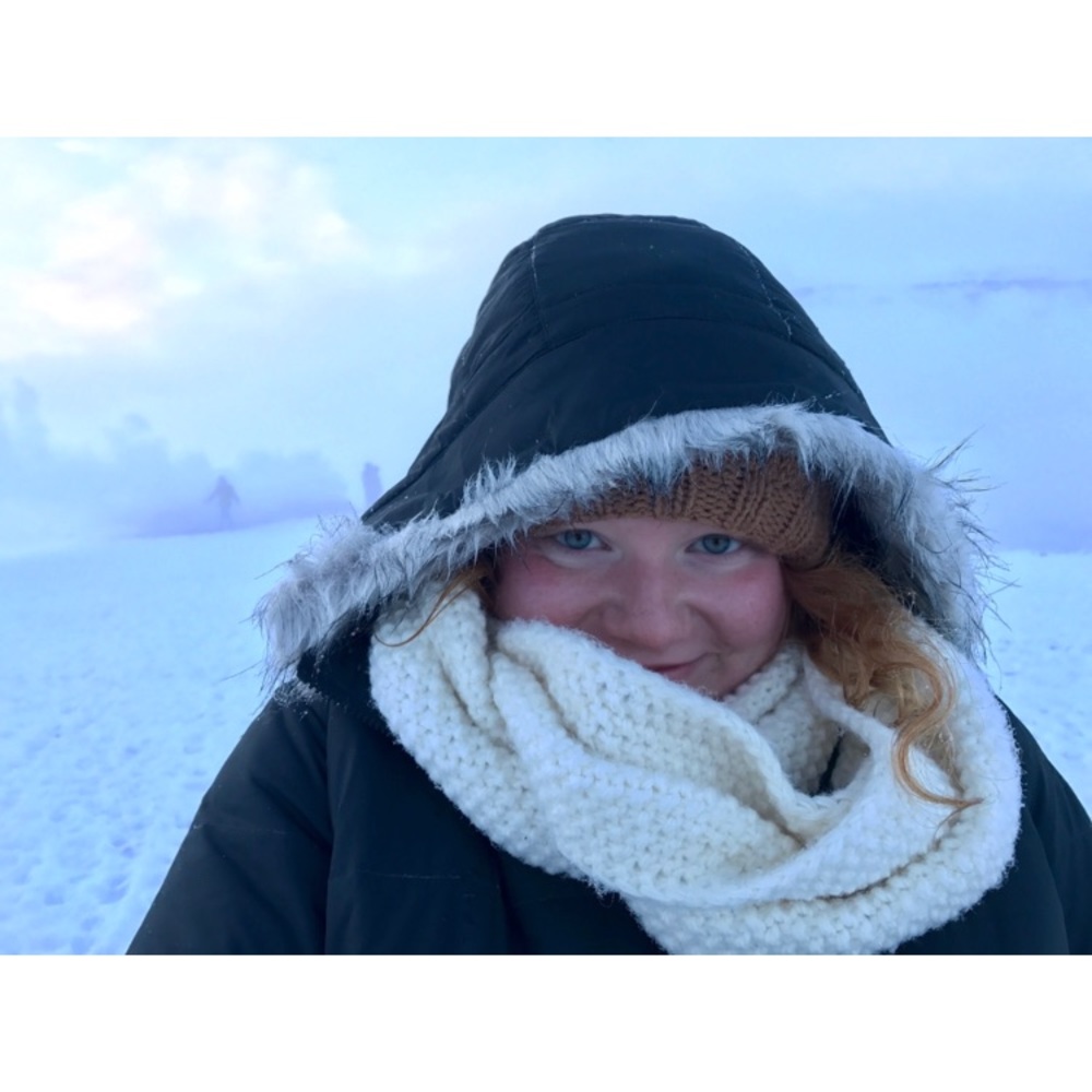 Meet your Posher, Emily
